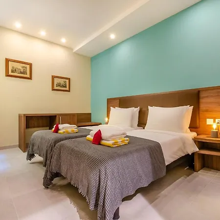 Ultra-modern 3br W/hot Tub + Incredible Sea Views Appartement *